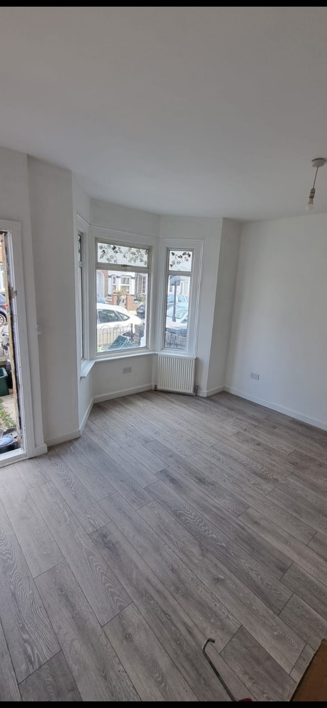 Studio flat  Main Photo