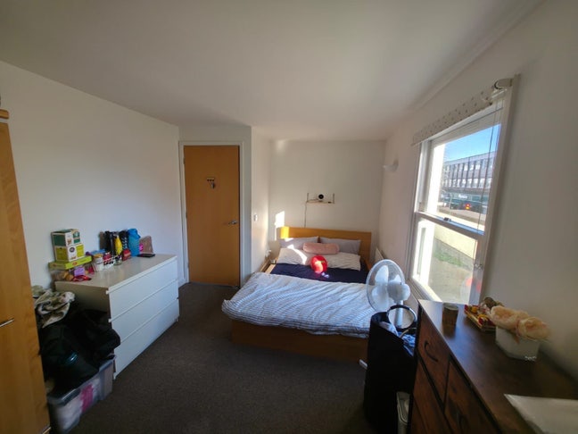 Super 3 Bed flats - Kentish Town / Camden Road Main Photo