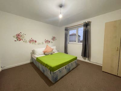 3 Affordable DBL Rooms | Stratford | Canning Town  Main Photo