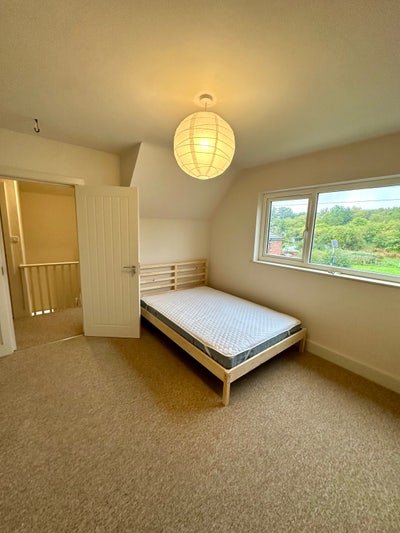  Lovely room Bedminster all bills inc no deposit Main Photo