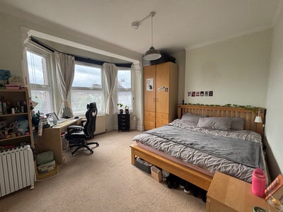 Spacious Double Room in West Acton / &pound;946pcm Main Photo