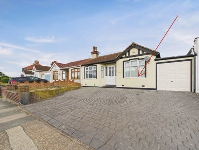 Spacious Double Room (Non Smoker) Main Photo