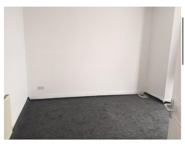 3 bedroom available for rent  Main Photo