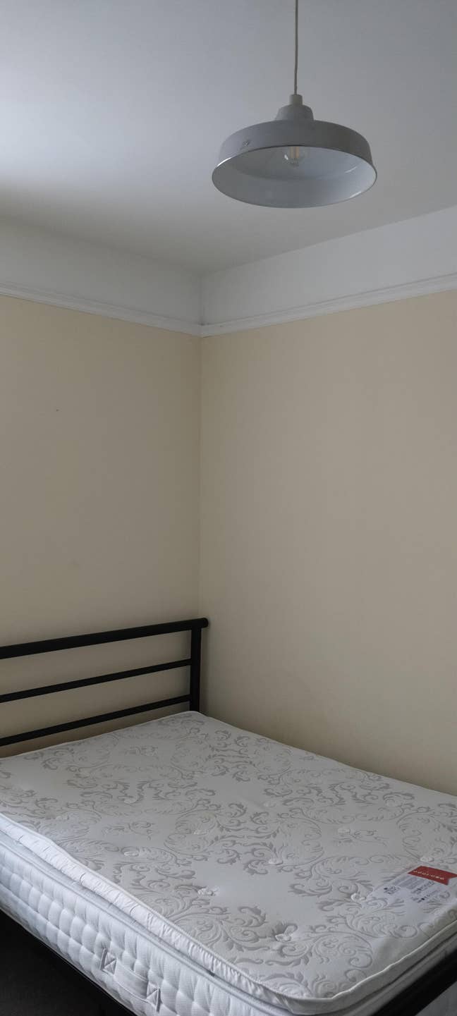  Bright bedroom, bills included, Balham  Main Photo