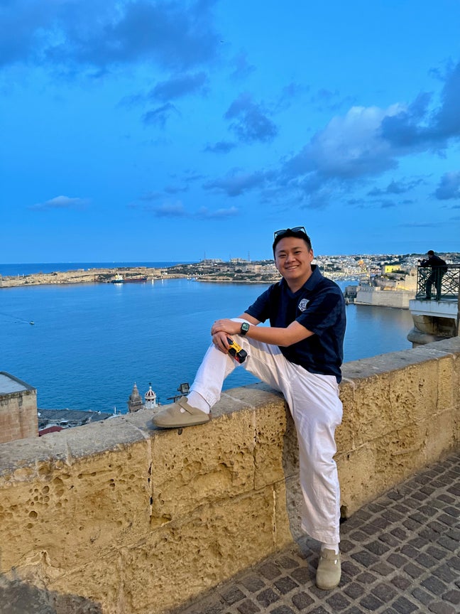 Looking for a double room + friendly flatmates! Main Photo