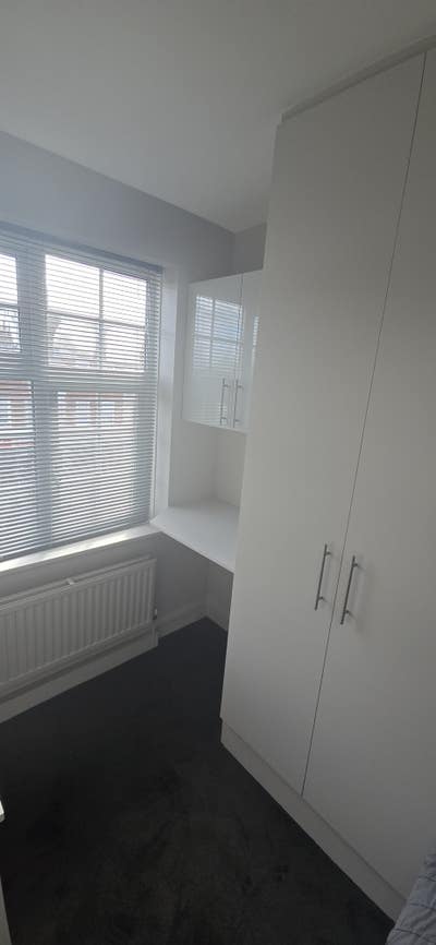 Single room Ruislip Manor Main Photo