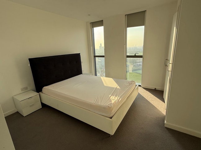 En-Suite Bedroom Main Photo