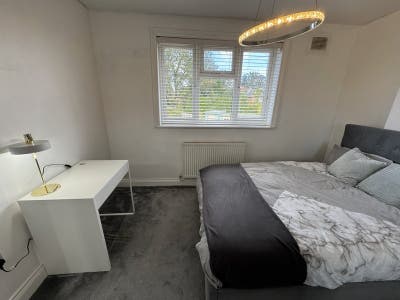 Stylish, Modern Rooms in a Prime Central Location Main Photo