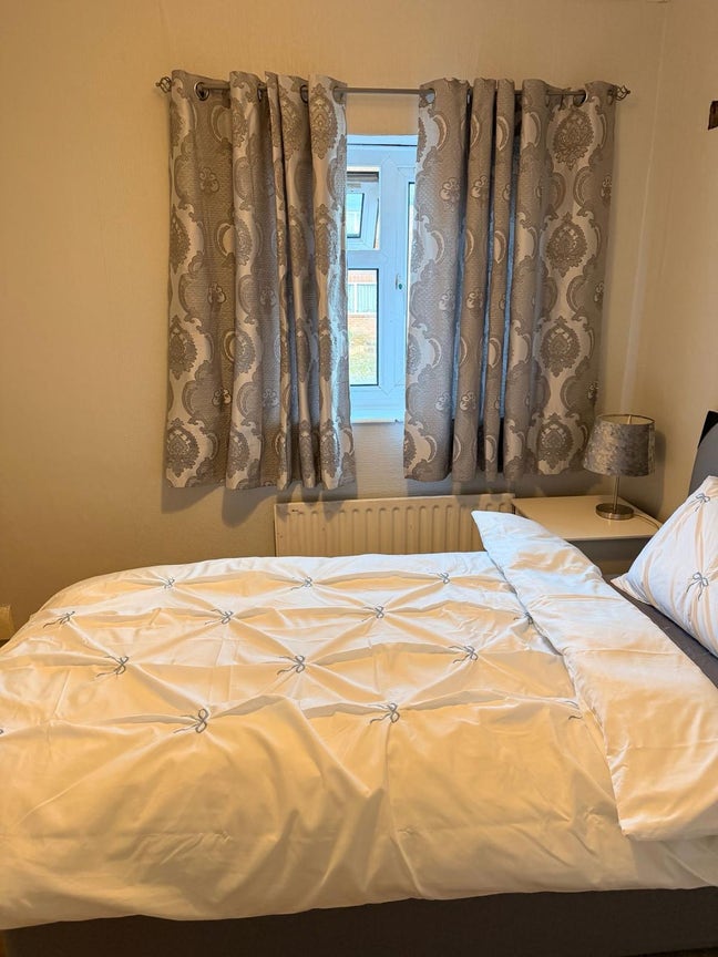 Single room available in Orpington  Main Photo