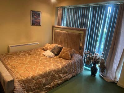 Spacious 2 Bedroom Coach House with Garden – HA5 2 Main Photo