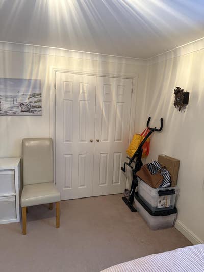 Large double en-suite  Main Photo