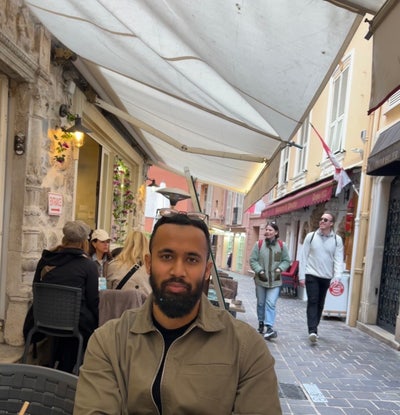 27yo professional looking for respectful house Main Photo