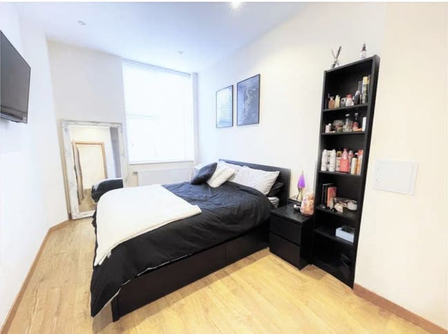 Beautiful Two Double Room Flat to Let Main Photo