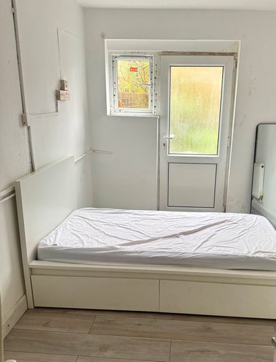 New room - Between Greenwich and Deptford Main Photo