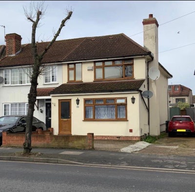 Rooms Available – Ensuite Double & Single Room Main Photo