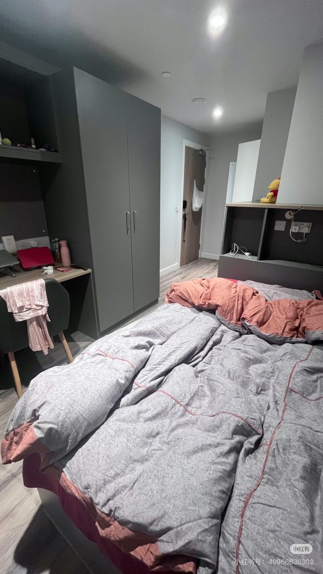 Student Room -  Weaver Place COV (Apr - Jul) Main Photo