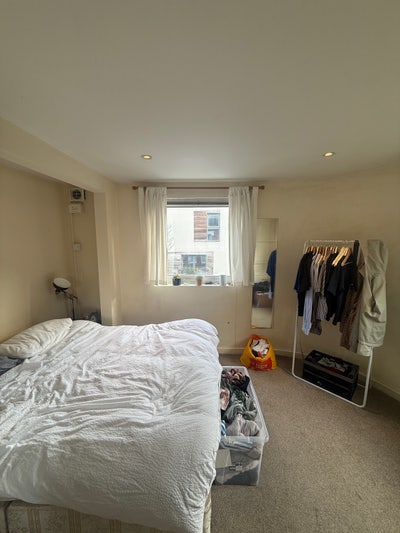 Sub-let close to Earlsfield & Wandsworth  Main Photo