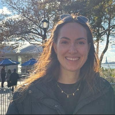 Looking for 1-2 flatmates in central Cambridge Main Photo