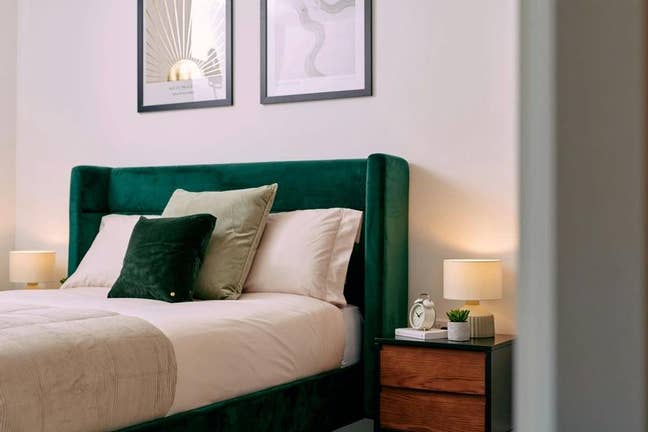 Modern Studio in Barking – Short Stay Main Photo