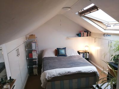 Double room available in Queen's Park Main Photo