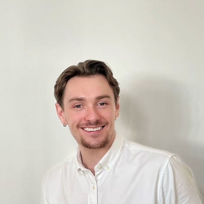 Professional 30-Something For Preferably Nice Room Main Photo