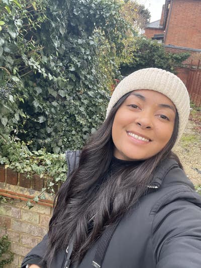 Looking for flatmates in Henley on Thames :) Main Photo