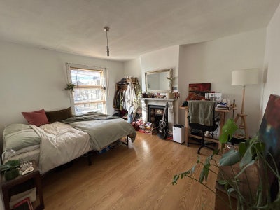 Double Room in Walthamstow Village Main Photo