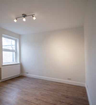 Spacious and clean double rooms N17  Main Photo