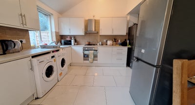 ActonTown station 7mins/clean Double room Main Photo