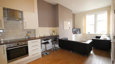 309AER - Prime Student Living on Ecclesall Road  Main Photo