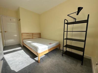 Bright New Flat next to Portobello Road  Main Photo