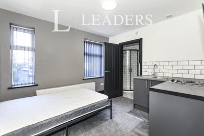 London Road ST4 Main Photo