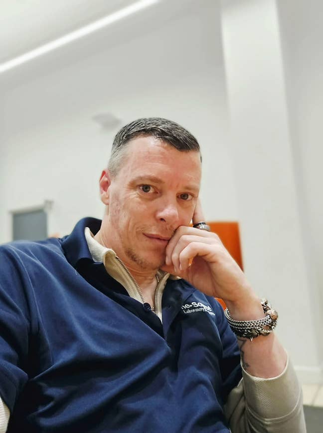 Looking for a double room to rent Main Photo