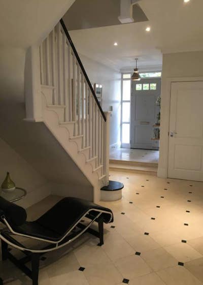 Lovely large bright double bedroom with en suite  Main Photo