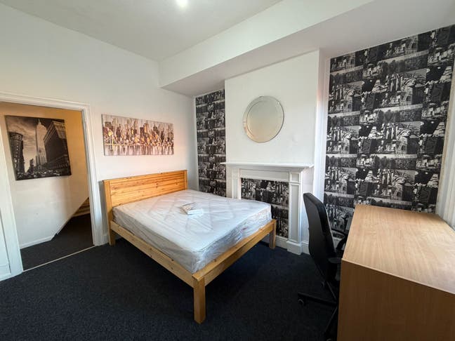 Available Now & Recently Refurbished! Main Photo