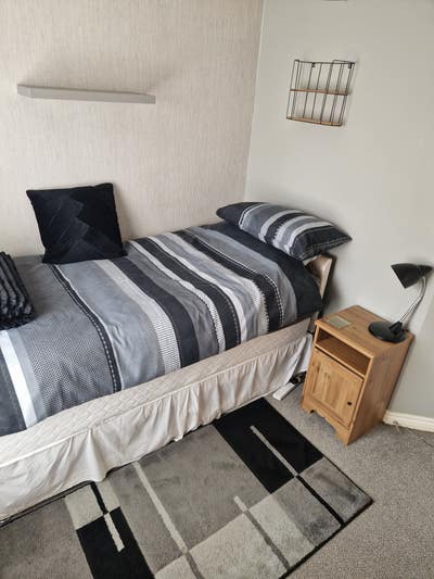 Single Room  Main Photo