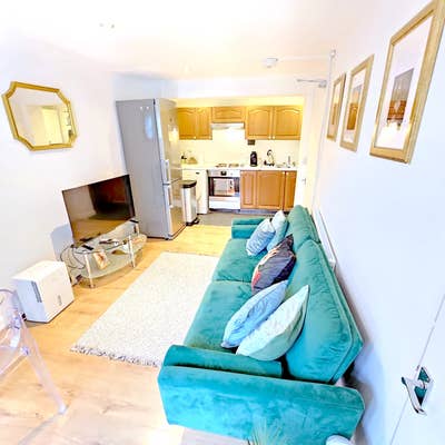 ⭐️Modern 2 Bedroom Garden Flat Kings Cross⭐️ Main Photo
