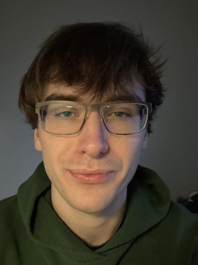 Seeking a room/flatmate in Glasgow Main Photo