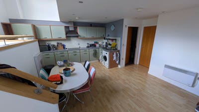 NQ En Suite Room available  Main Photo