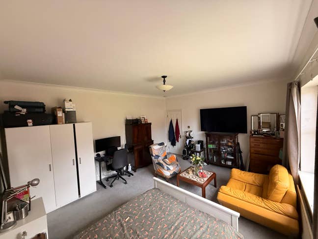 A Stunning Double Room to Let in Hendon Central! Main Photo