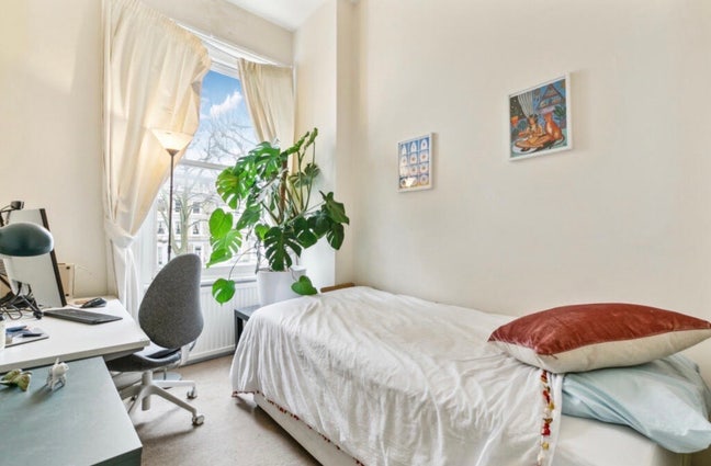Room Available in Earl’s Court / Kensington Main Photo