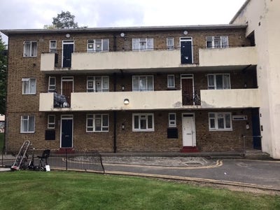 Plummer Road, Clapham Main Photo