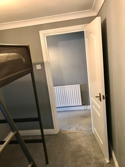 Single Room shared Kitchen  Main Photo