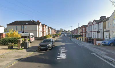 DSS- Studio Flat Available in Catford Lewisham SE6 Main Photo