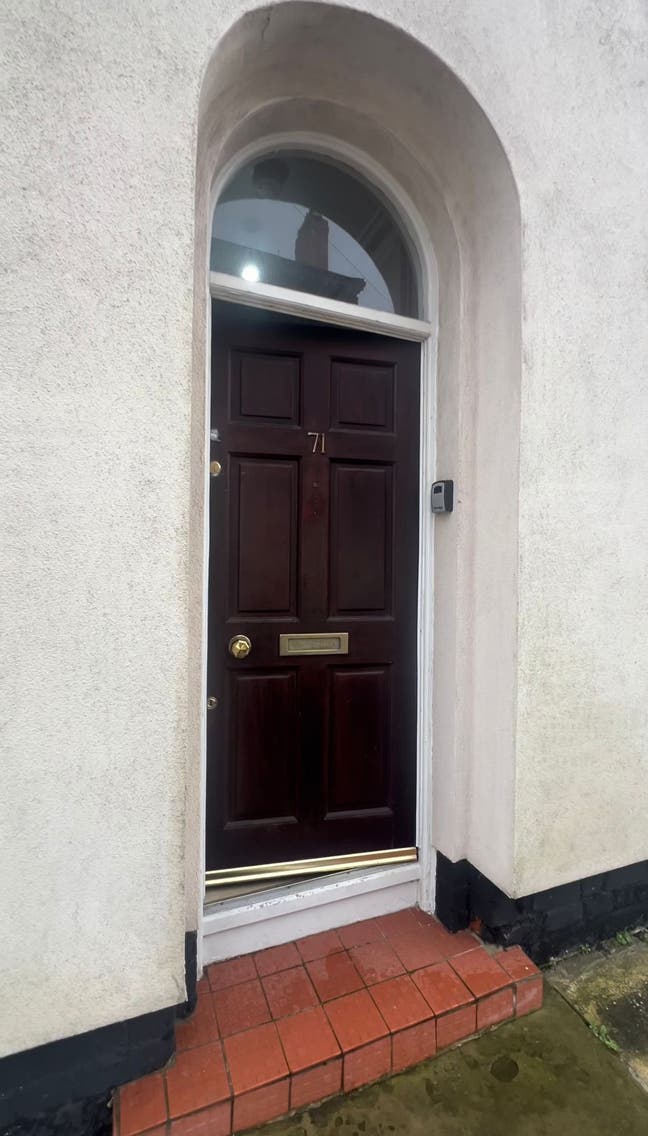 Fabulous rooms in a very well located property Main Photo