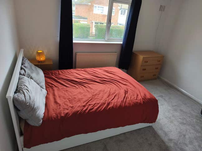 Double Room For Rent Main Photo