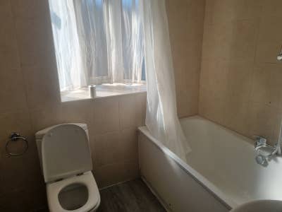 Willesden Green Lovely furnished double790&pound; Main Photo