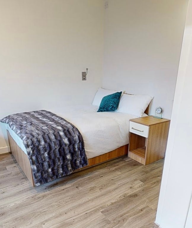 Modern studio N7, all bills included Main Photo