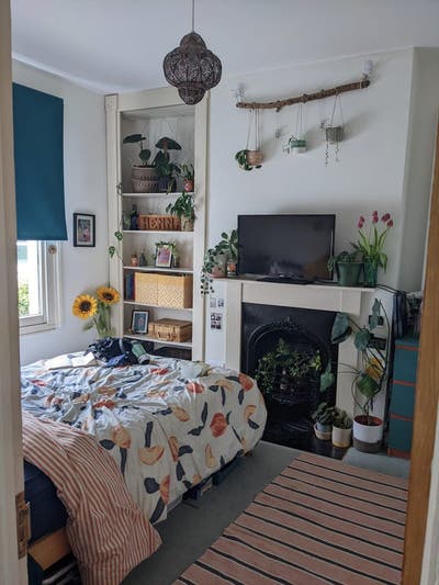 One small double room in lovley houseshare Main Photo