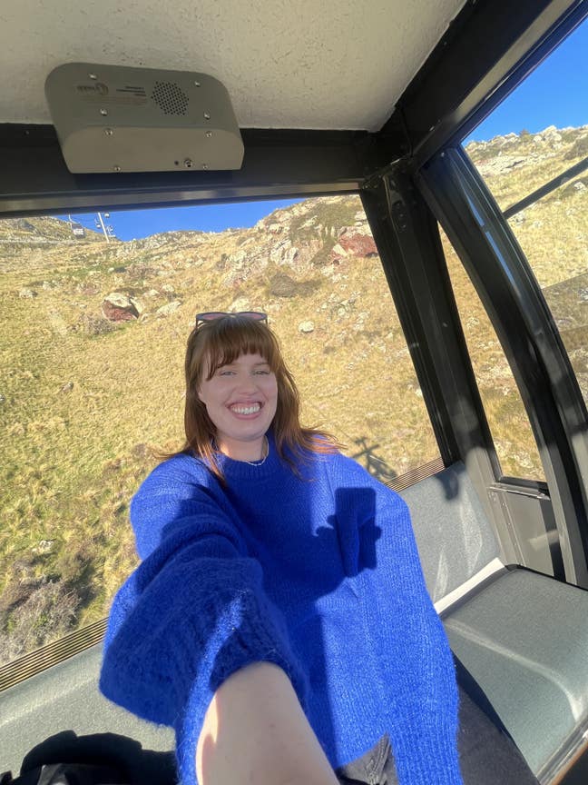 28 YR OLD PROFESSIONAL FEMALE LOOKING FOR A FLAT Main Photo